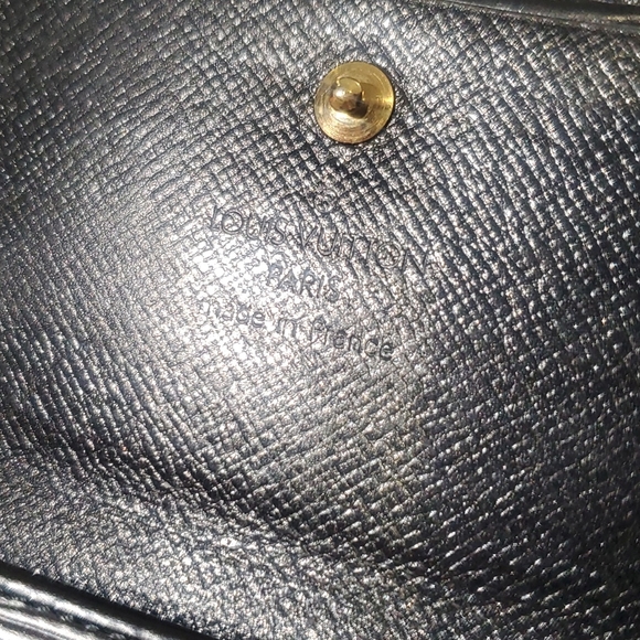 Men's Louis Vuitton Wallet - Picture 9 of 17